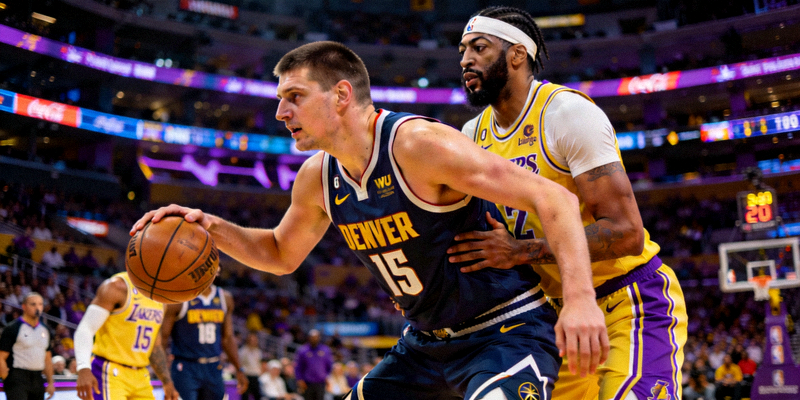 NBA季后赛西部决赛，掘金对阵湖人，约基奇内线强打戴维斯